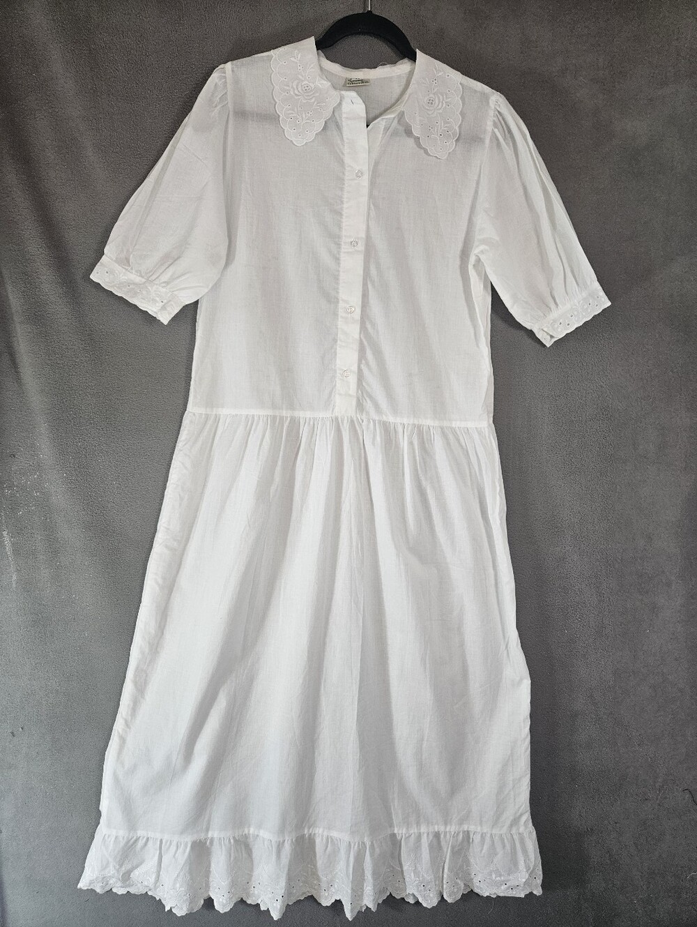 Vermont Country Store Women Medium White Prairie Maxi Dress Floral Embroidery